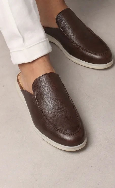 babouche cuir marron