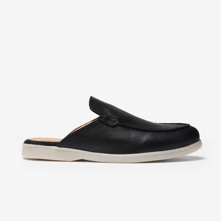 babouche en cuir noir