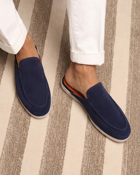 babouche en daim bleu marine