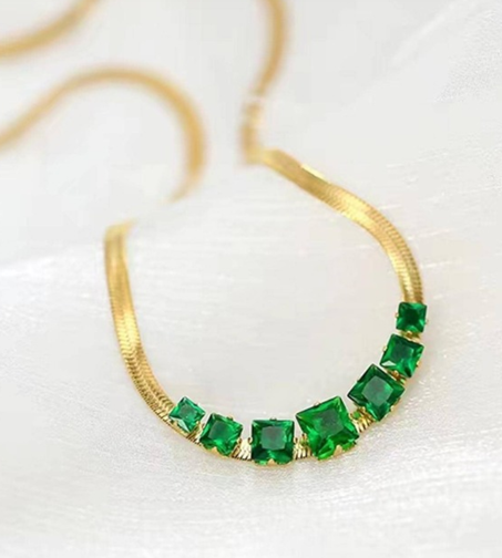 Green Necklace For Women
