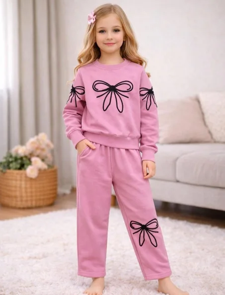 Ensemble Fille Confortable avec Motif Nœud – Doux & Élégant