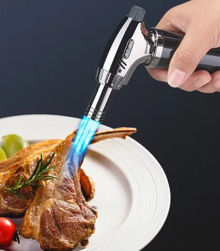 ولّاعة لهب قابلة لإعادة التعبئة