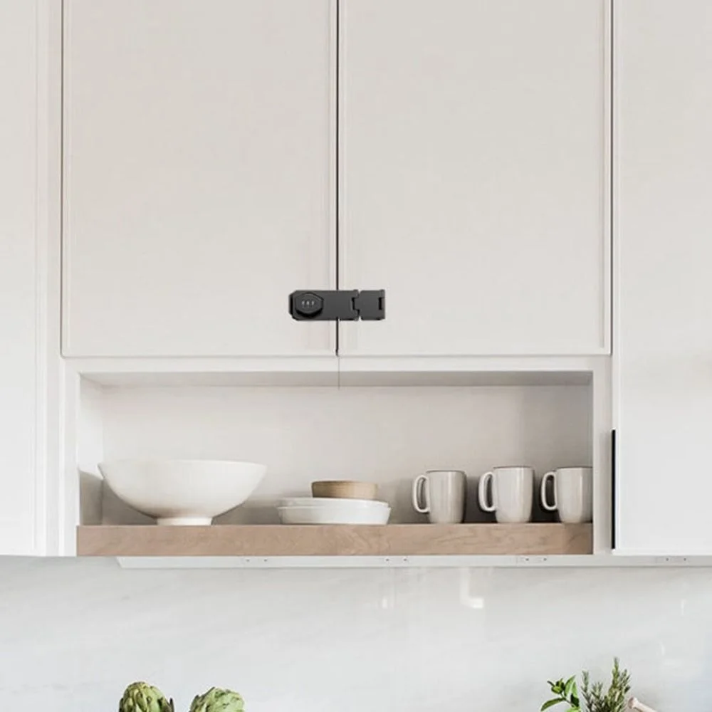 قفل خزانة بكلمة مرور