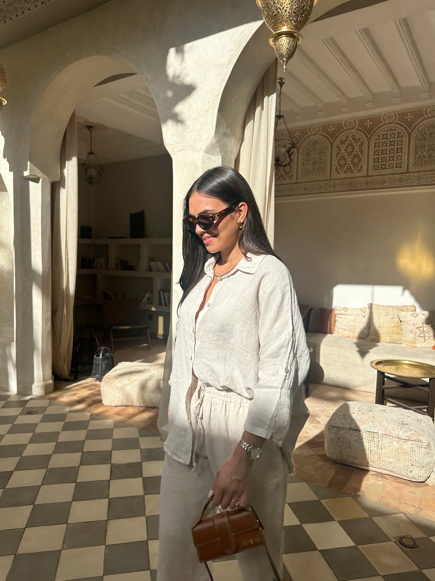 KIM Linen beige Ensemble