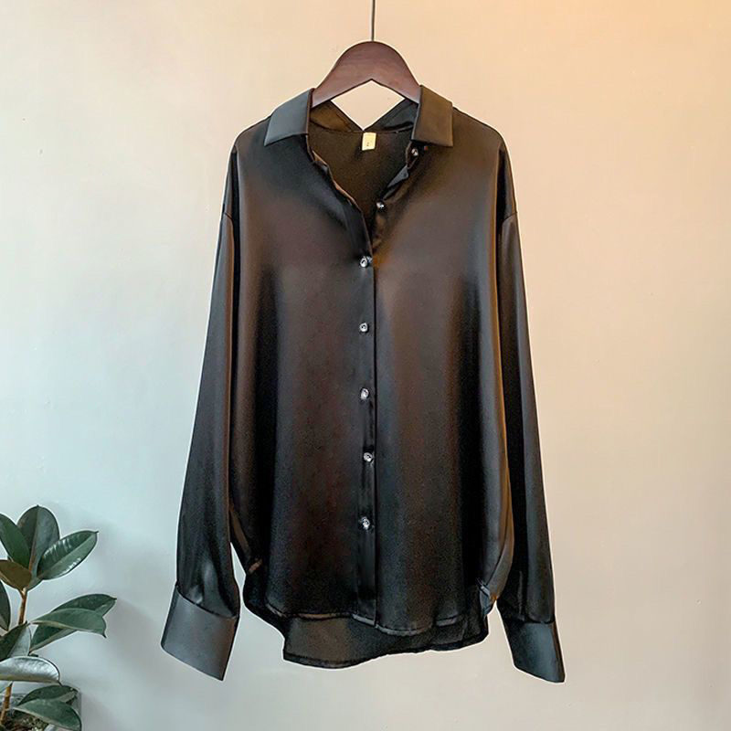 Élodie Lavin | Satin Blouses