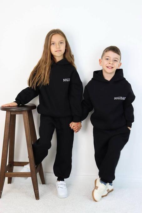 ملابس الأولاد و البنات