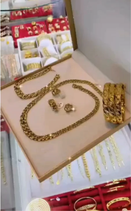 🎁✨ تألقي بالفخامة! ✨🎁