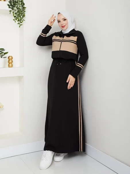 📌طقم عصري من قطعتين بقماش ناعم📌