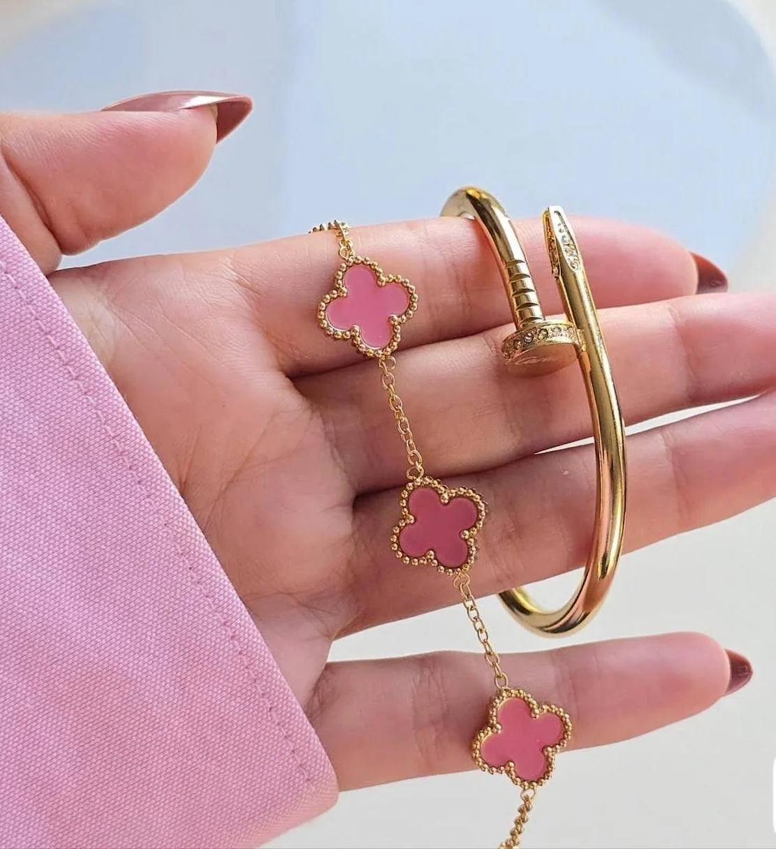 طقم Clover Luxury & cartier