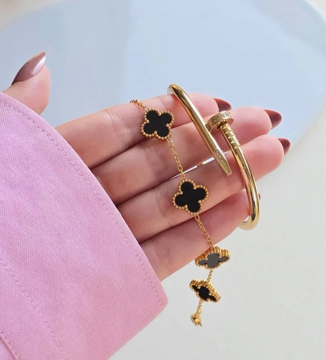 طقم Clover Luxury & cartier