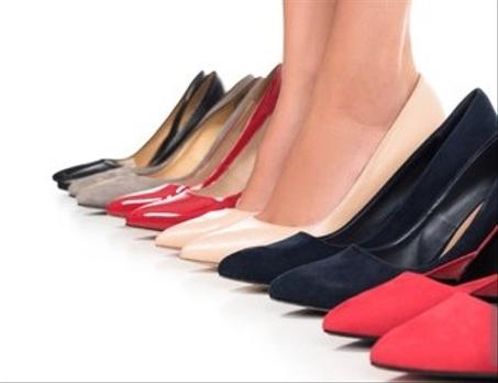 أحذية نسائية