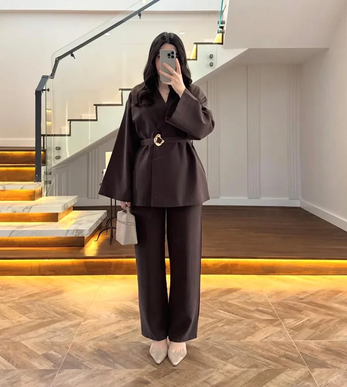 SET KARINA