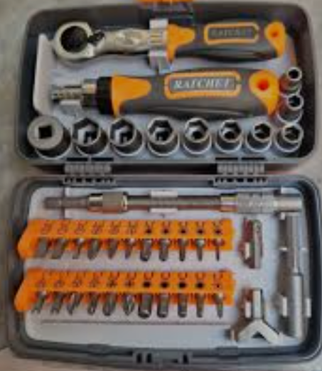 طقم مفك براغي 38 قطع