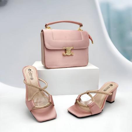 حقيبة اليد ممتازة  + صندالة صيفية للنساء