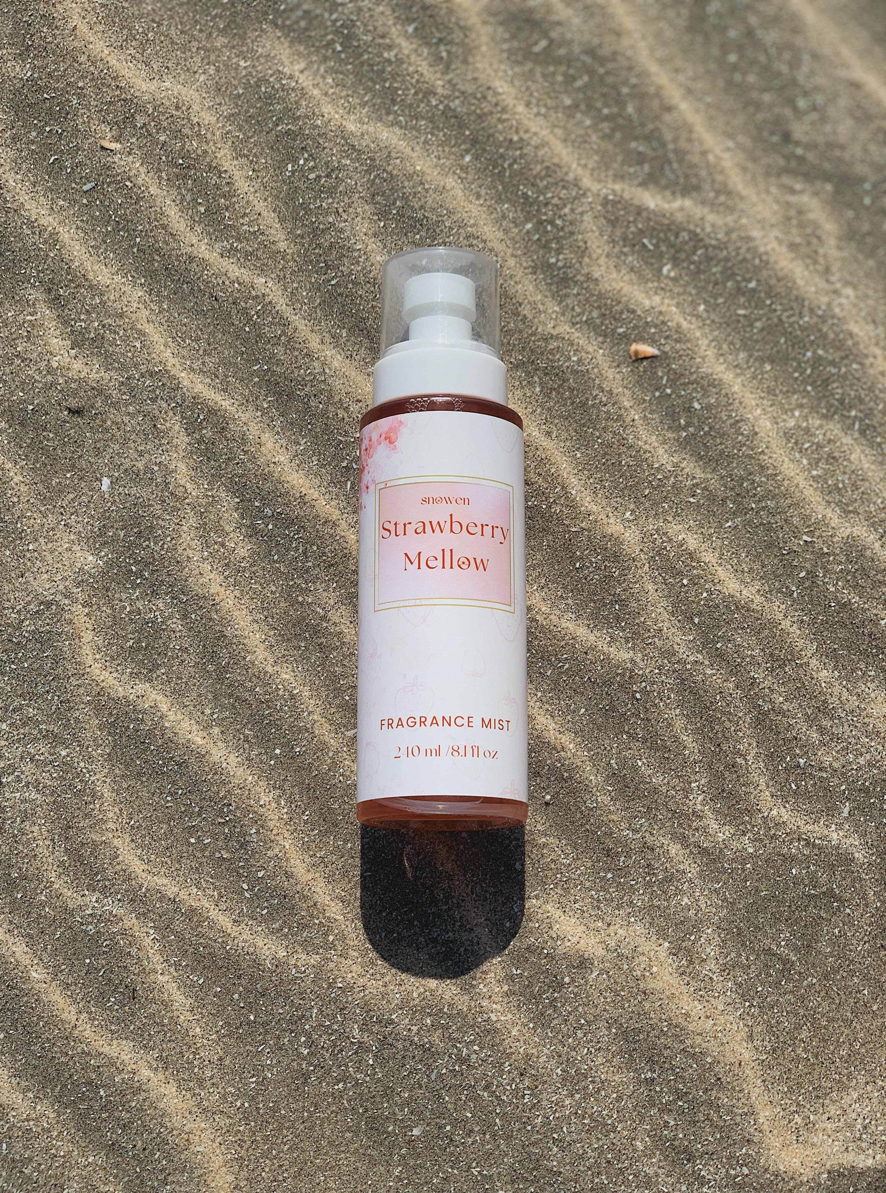 Strawberry mellow body splash 240ml