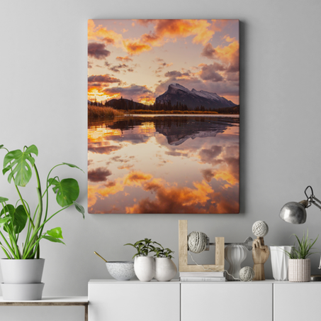 الغروب من النهر