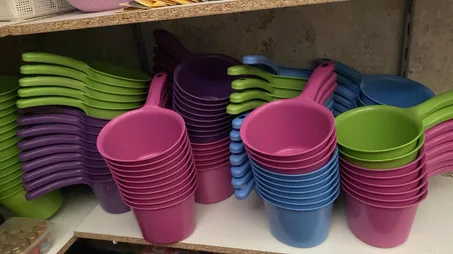 طاسة الحمام كبيرة الحجم