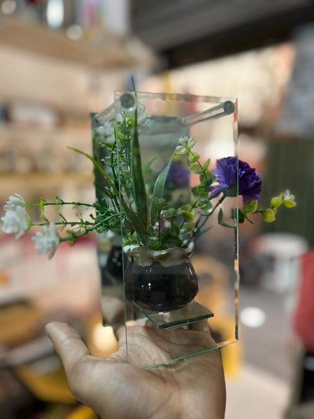 ديكور ورد مغلف ب الجاج