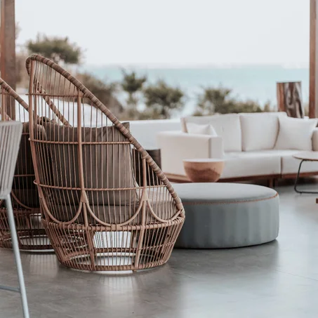 كراســــي حديثة