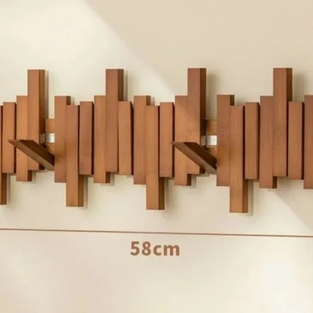 علاقة حائطية