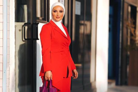 ملابس نسائية