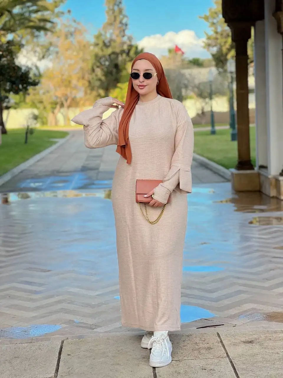 كسوة غوب مع قفزات الوقاع