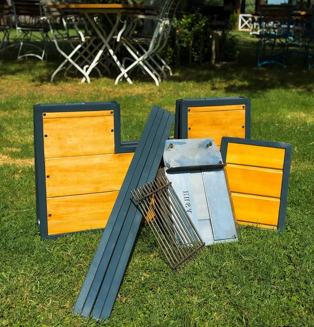 طاولة شواء متعددة الاستخدامات ومثالية للهواء الطلق