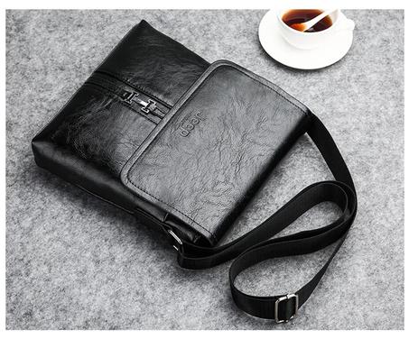 حقائب جلدية من ماركات عالمية Jeep Buluo