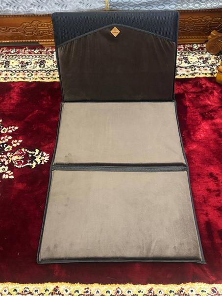 سجادة للصلاة قابلة للطي