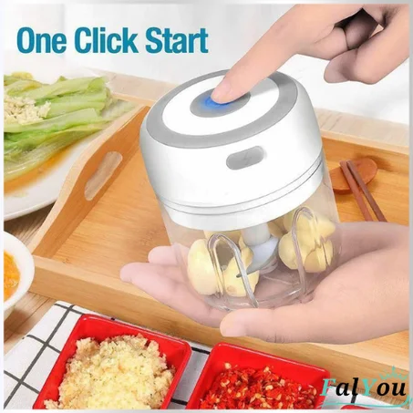 نقدم مضرب الثوم عالي الجودة بسعة 250 مل وبمجموعة من الألوان المميزة لتناسب أذواقك