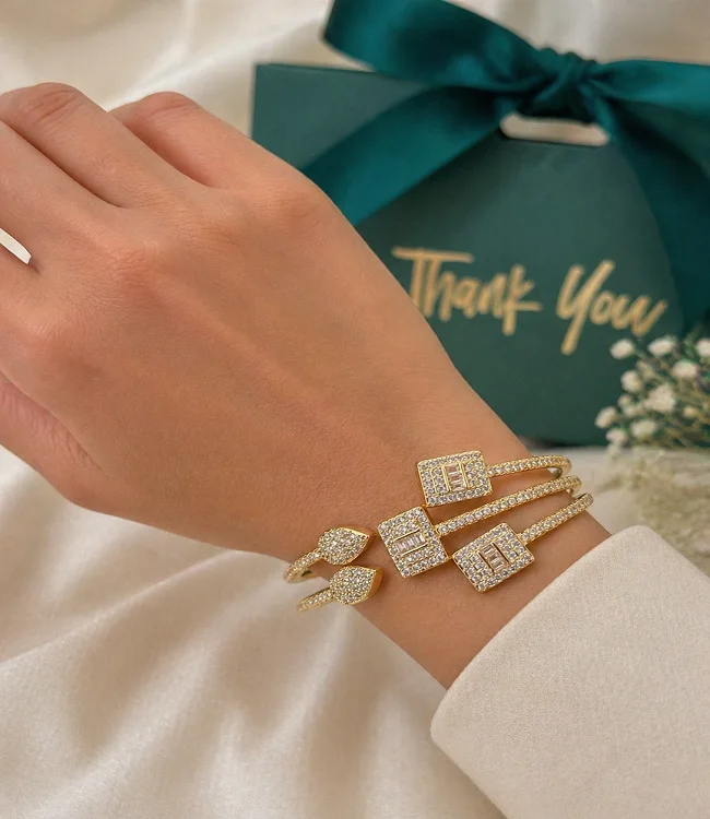 Bracelet style Diamond