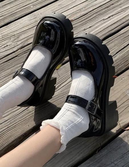 black glossy mary jane shoes ꒰ᐢ. .ᐢ꒱₊˚⊹
