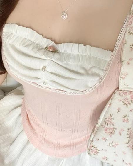 pink long sleeve top ꒰ᐢ. .ᐢ꒱₊˚⊹