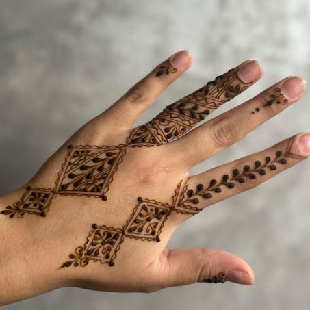 Simpele Traditionle Henna