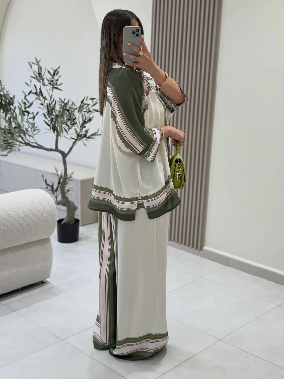 Ensemble Chic Patterned