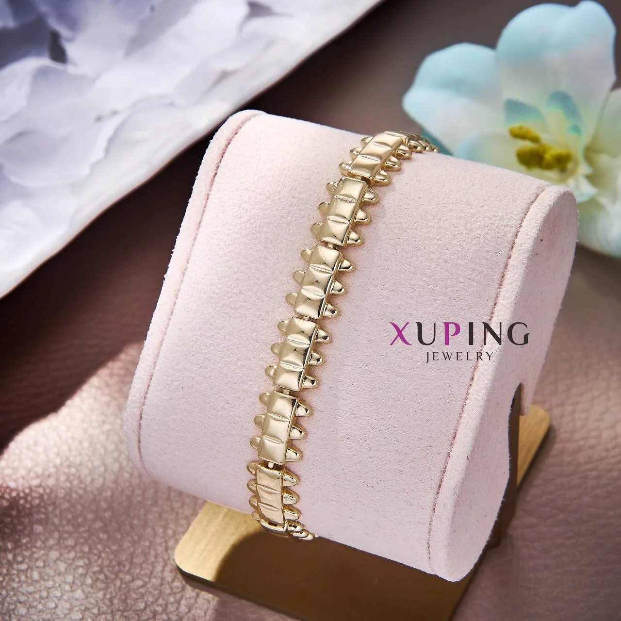 سوار ذهبي راقي ACIER INOXIDABLE