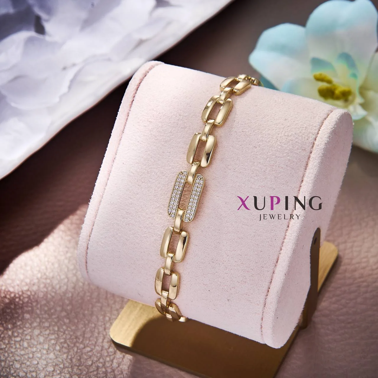 سوار ذهبي راقي ACIER INOXIDABLE