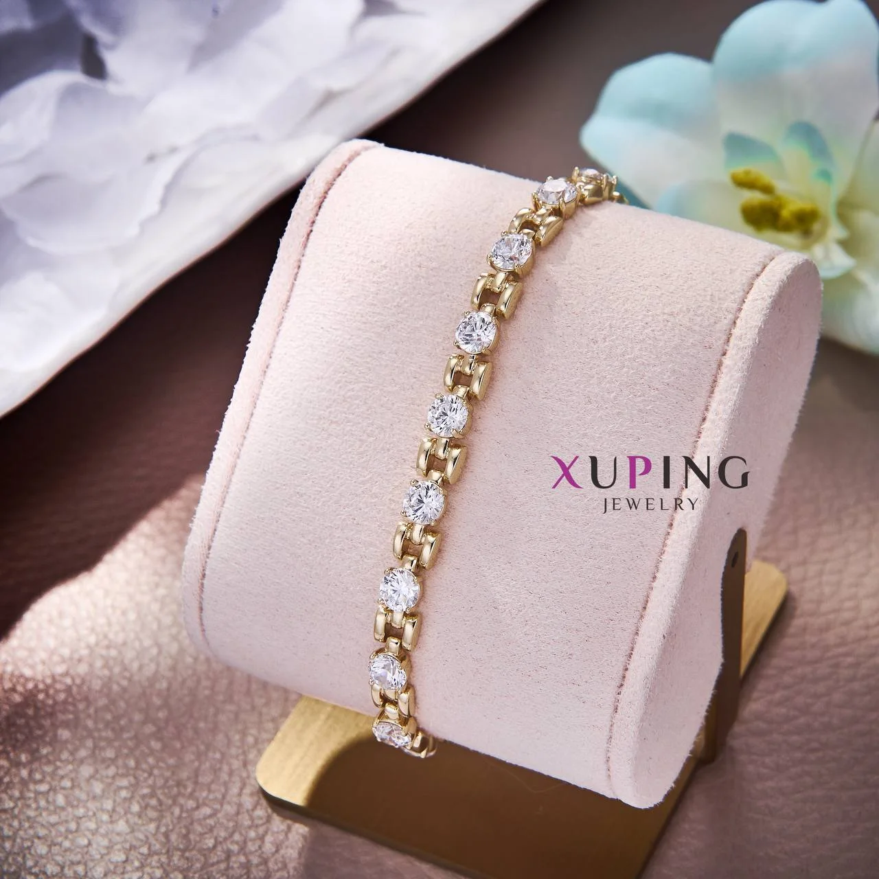 سوار ذهبي راقي ACIER INOXIDABLE