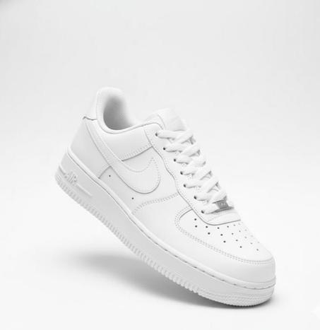حذاء Nike Air Force 1 – تصميم عصري وجودة عالية