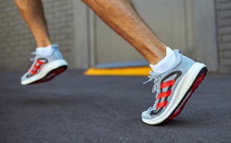 حذاء رياضي ممتاز  %100😍