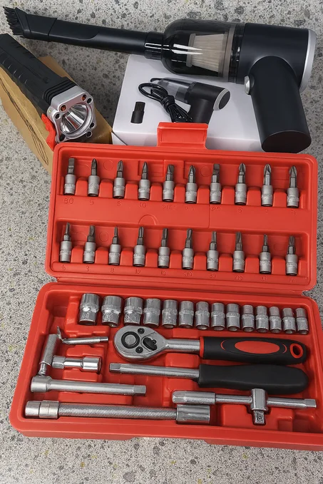 🔧 باك أدوات متكامل + مكنسة محمولة + كشاف LED قوي