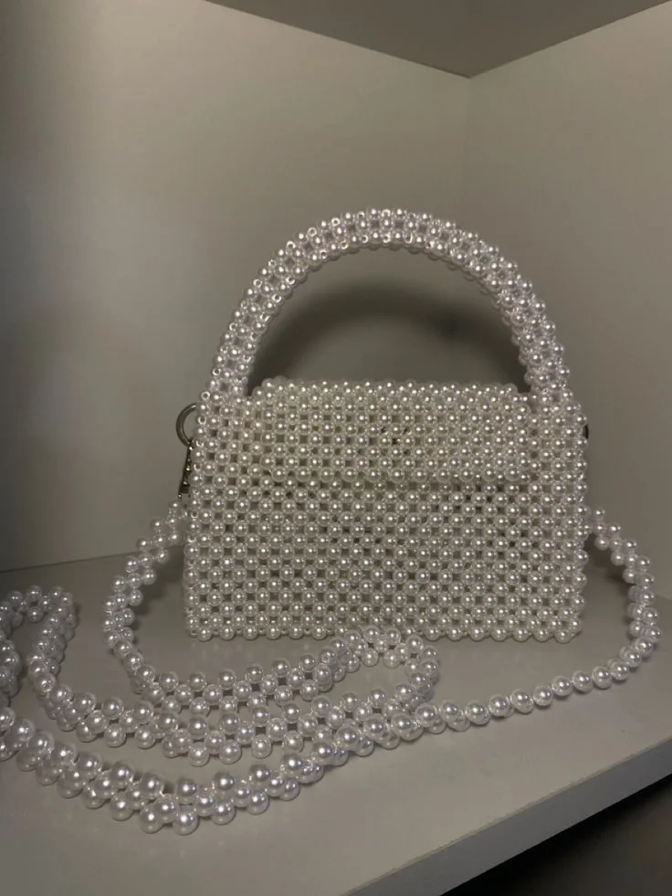 حقيبة اللؤلؤ الفاخرة – لمسة من الأناقة اليومية