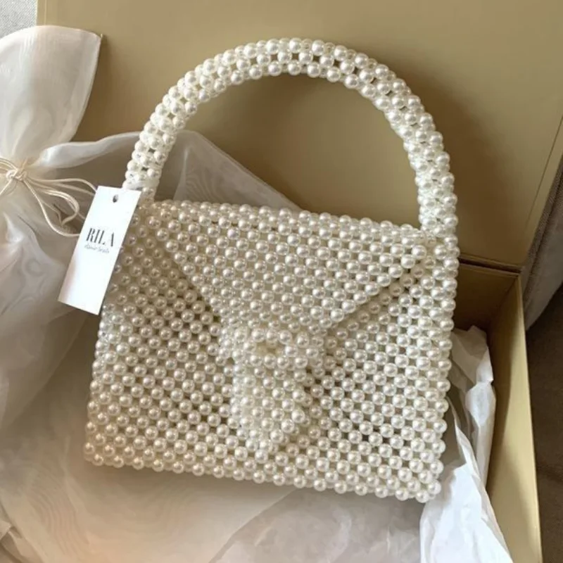 حقيبة اللؤلؤ الفاخرة – لمسة من الأناقة اليومية