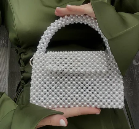 حقيبة اللؤلؤ الفاخرة – لمسة من الأناقة اليومية