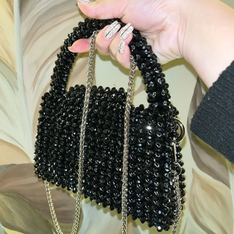 حقيبة الكريستال الحر – لمسة فخامة لا تقاوم