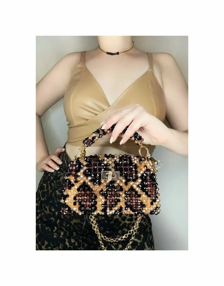 Monaco Luxe: تألق الفخامة في حقيبة واحدة