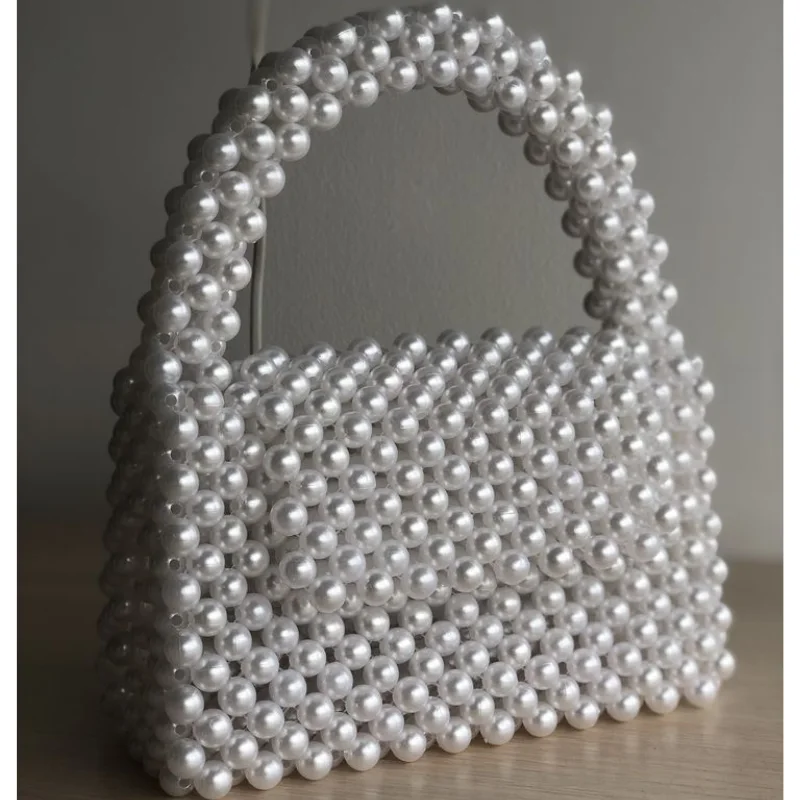 حقيبة اللؤلؤ الفاخرة – لمسة من الأناقة اليومية