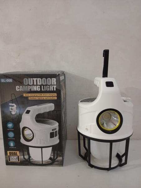 Lampe de Camping Rechargeable 3 en 1 – Solaire, USB & Torche 360°