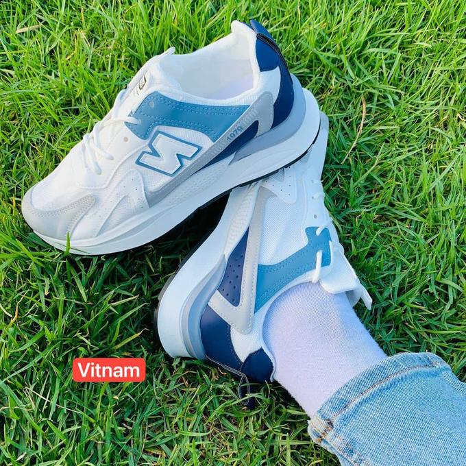 stores/24ecf97af0daf7b7b2a858484b4e7756/products/H25LV4i3DbaCn2CTiUSffJxAFkdEMTh0YAhyVb39.jpeg
