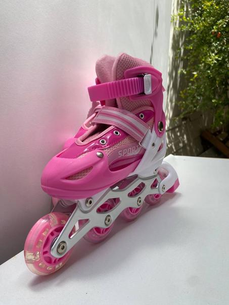 les rouleurs Alignées Confortables pour Enfants avec des roues RGB - ROSE  pointure DE 35- 38  /  38-42